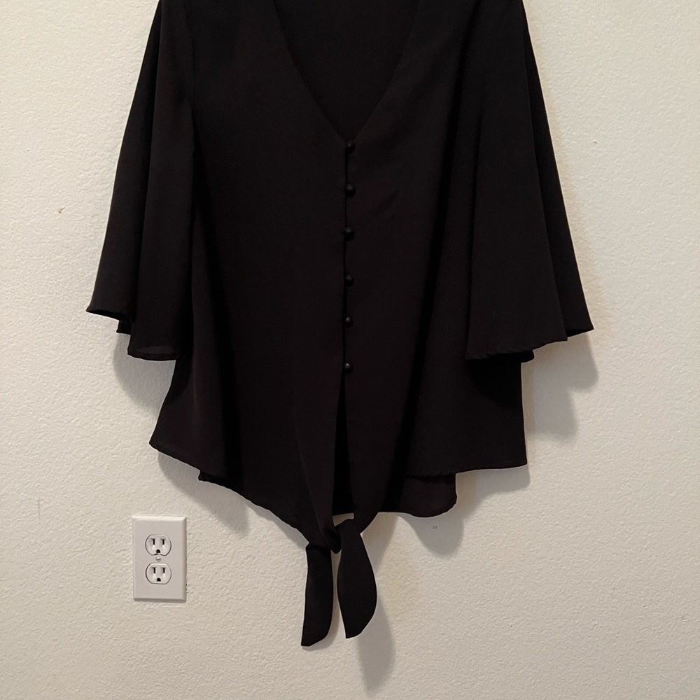 Button up blouse with front tie